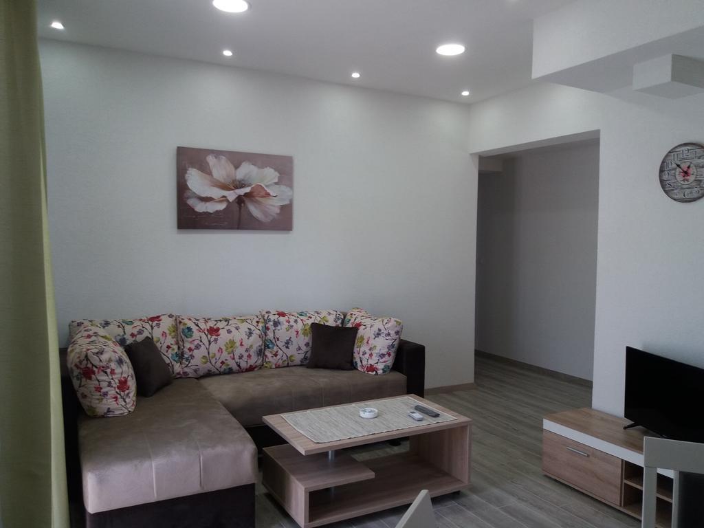 Apartmani Beljkas Тиват Экстерьер фото